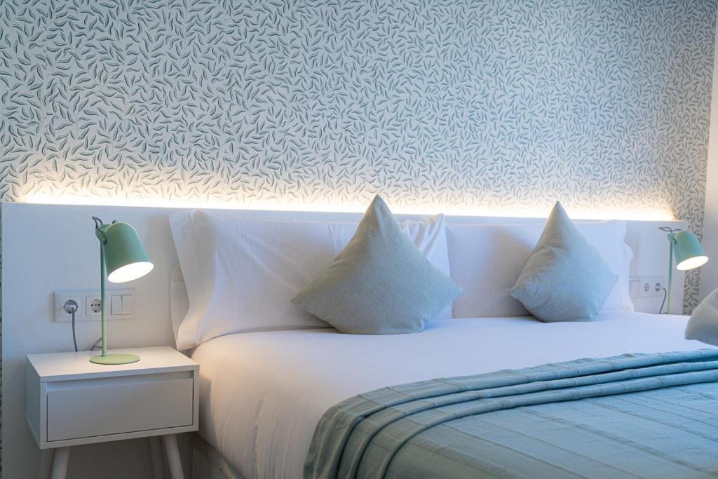 Stay U-Nique Apartments Rambla Catalunya III Barcelona Room photo